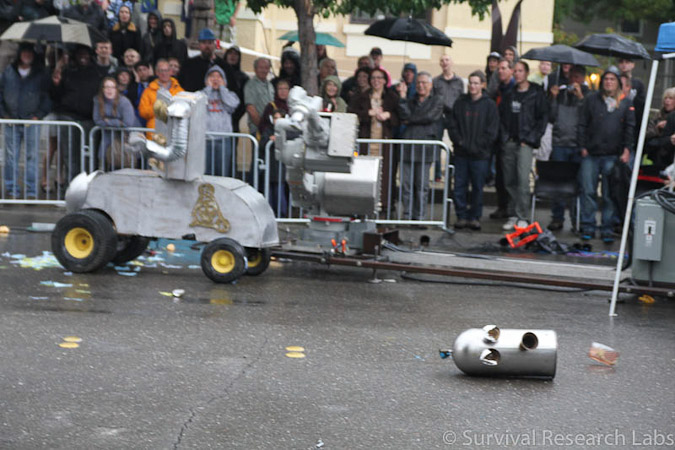 Motoman whacks ShannonBot after losing its bat