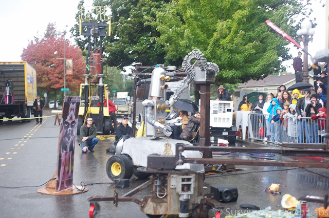 Spine Robot tries to grab the BlenderBot